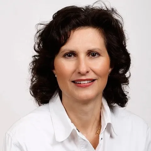 Petra Schmitt